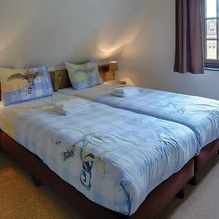 ホリデーパーク Efteling Bosrijk カーツスフーフェル